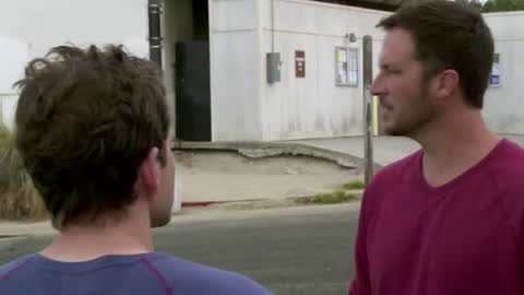 Still frame from Its Always Sunny - Untethered Rage — a 50s clip marked up for dubbing