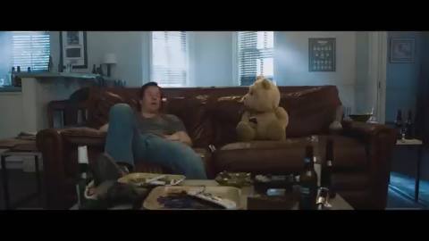 Still frame from Descubren porno en la laptop — a 55s clip marked up for dubbing