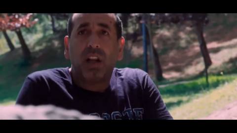 Still frame from lan bıloooo — a 37s clip marked up for dubbing