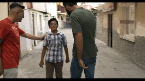 Still frame from gardaşıom seni — a 26s clip marked up for dubbing