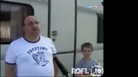 Still frame from Angry German Guy on Vacation — a 36s clip marked up for dubbing