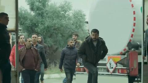 Still frame from sıfırbir — a 2m 15s clip marked up for dubbing
